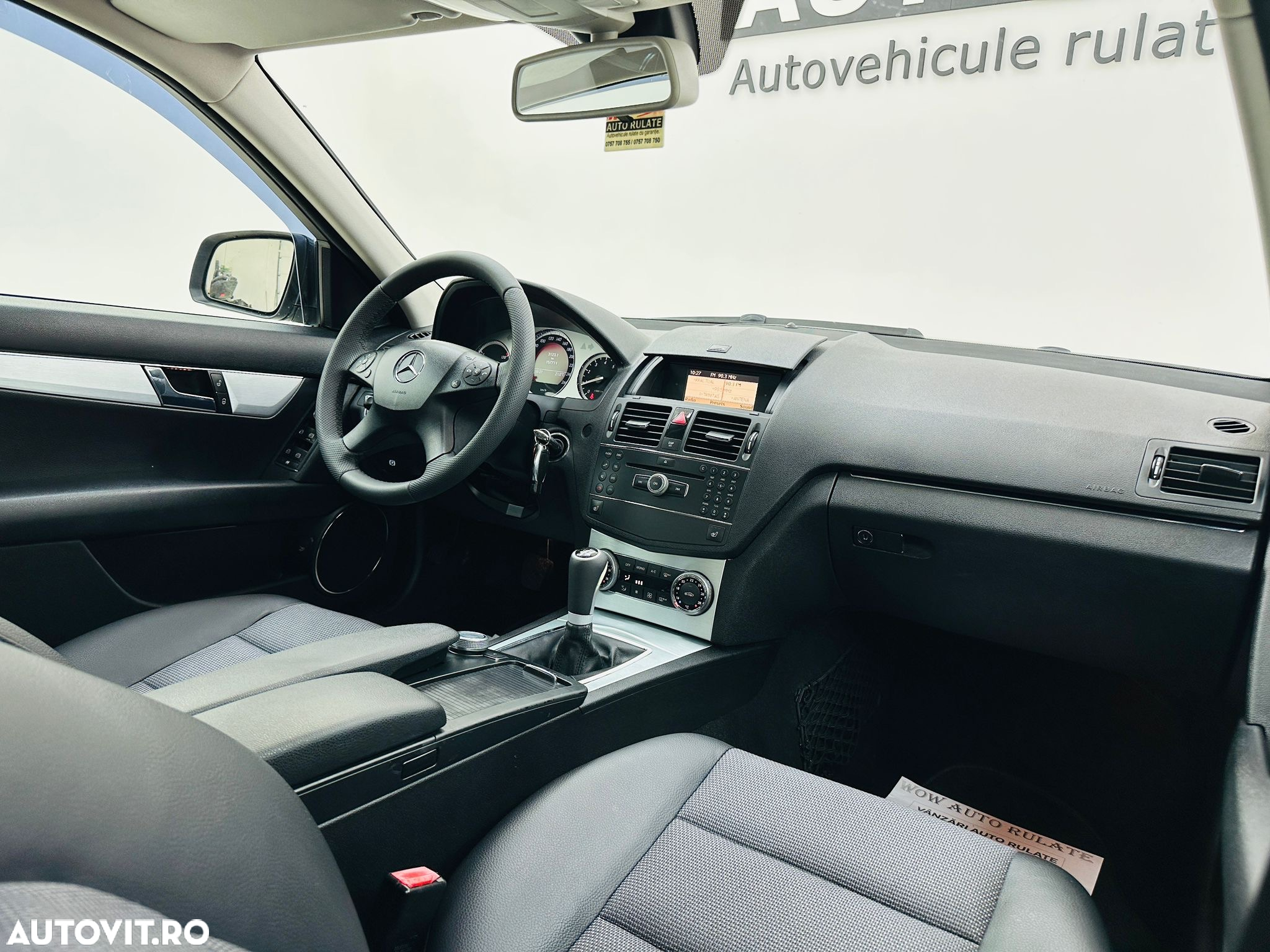 Mercedes-Benz C - 23