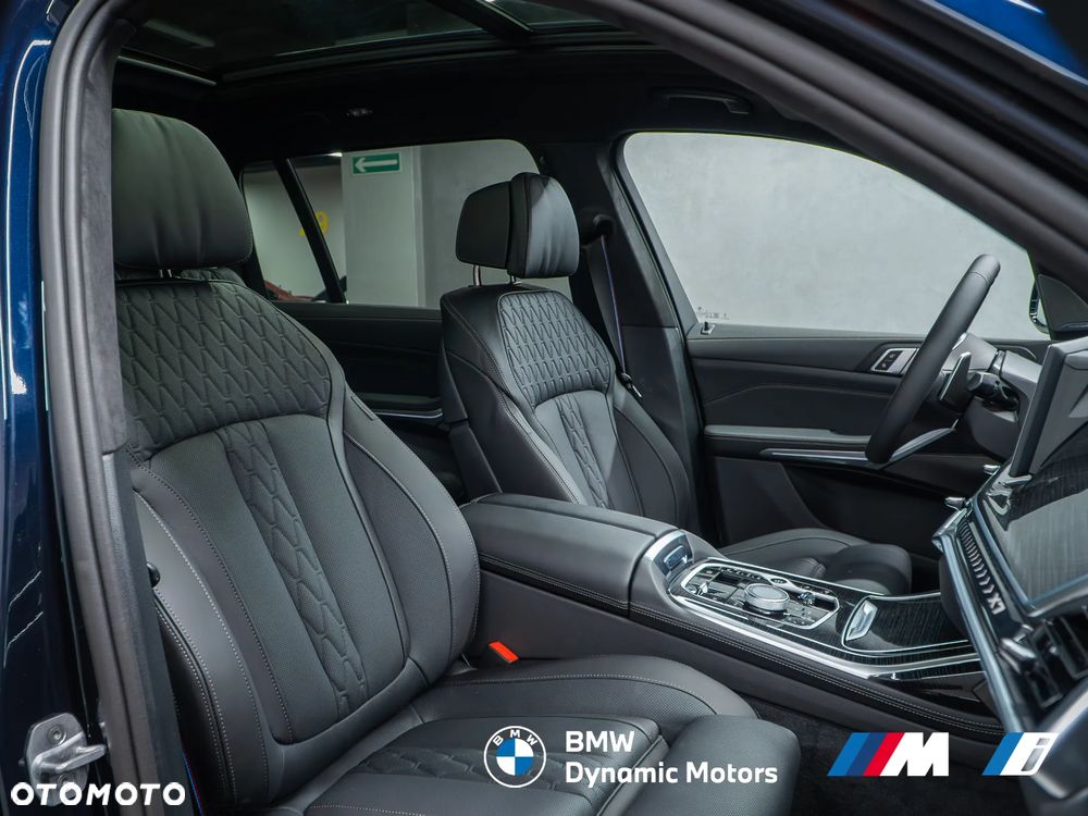 BMW X7 - 23