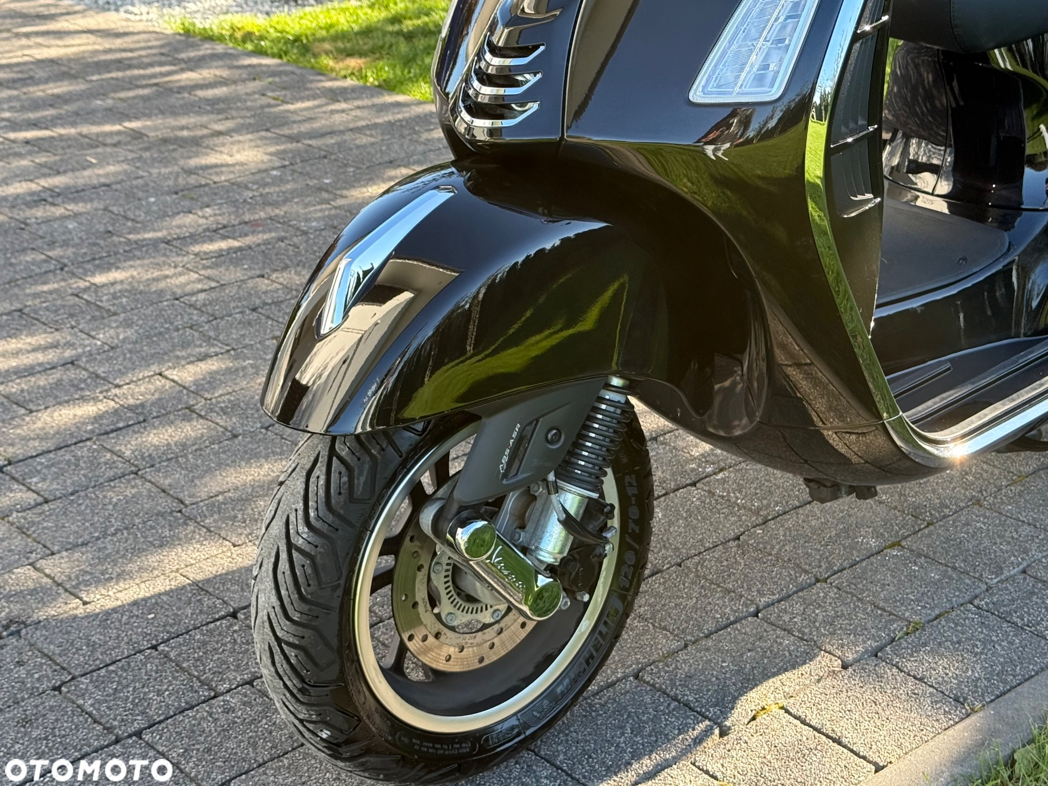 Vespa GTS - 2