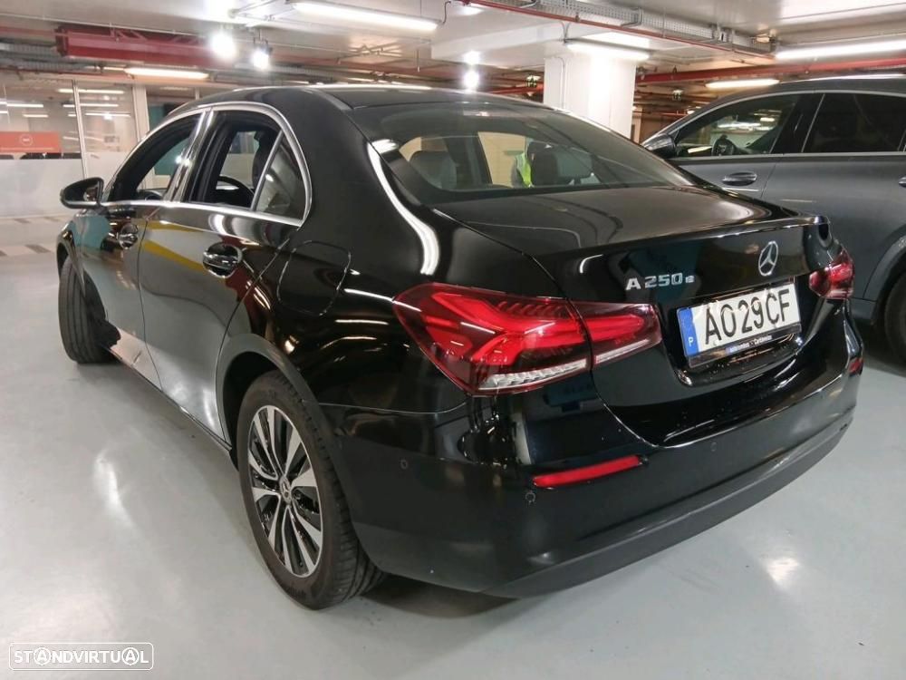 Mercedes-Benz A 250 e Style Plus - 7