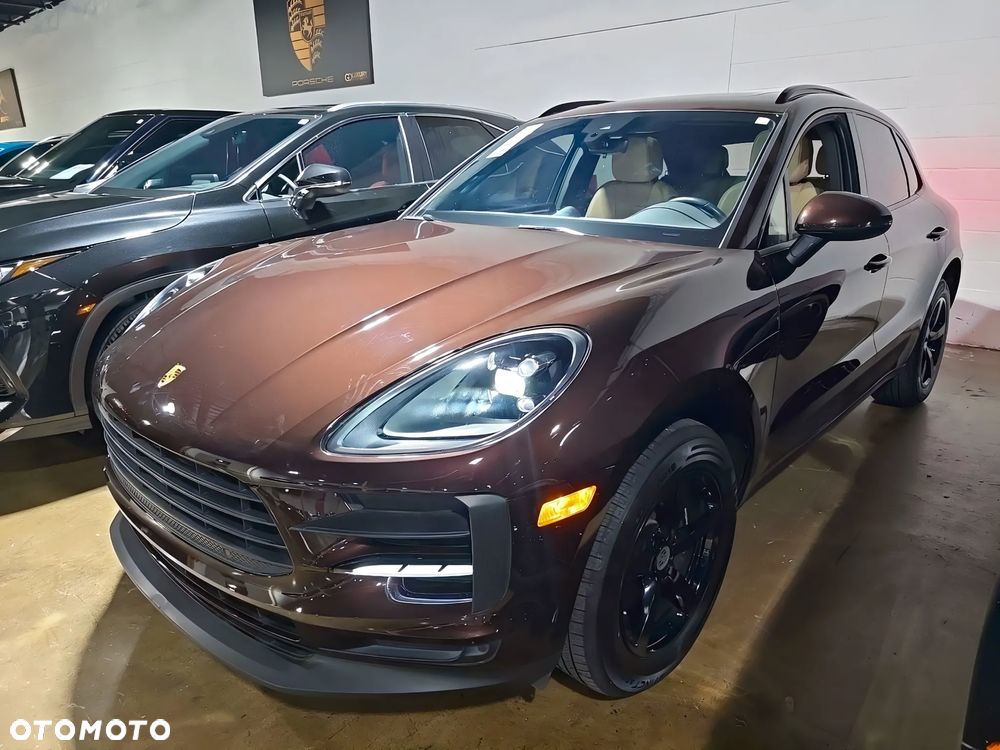 Porsche Macan Standard