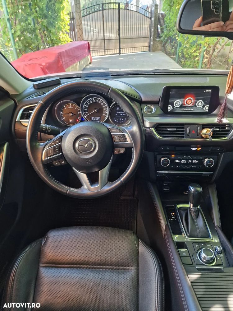 Mazda 6 CD175 AT Revolution Top - 12