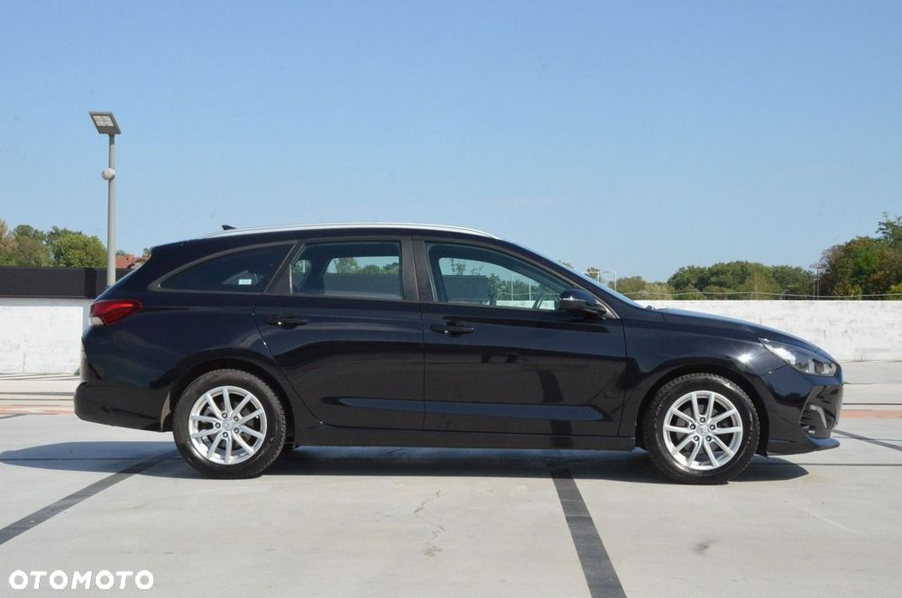 Hyundai i30 1.4 Comfort - 10