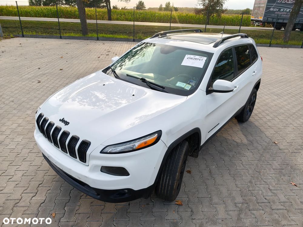 Jeep Cherokee - 21