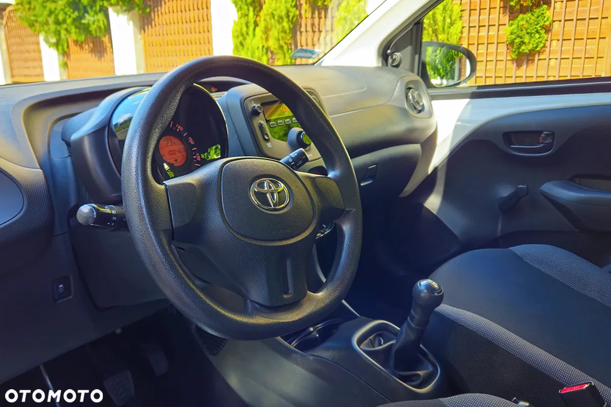 Toyota Aygo 1.0 VVT-i Sprint EU6 - 10