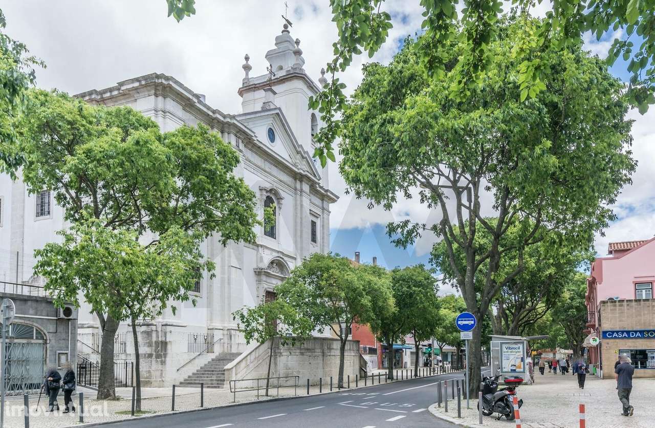 Loja 2 Pisos - Benfica - Av. Grão Vasco - Rendimento Mensal 3.000€ (op - Grande imagem: 3/17