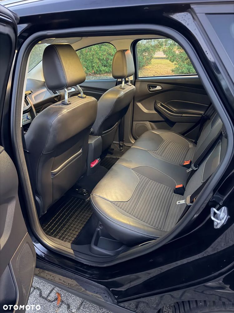 Ford Focus - 8