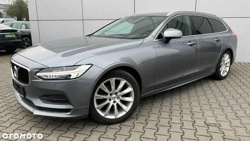 Volvo V90 D3 AWD Momentum - 2