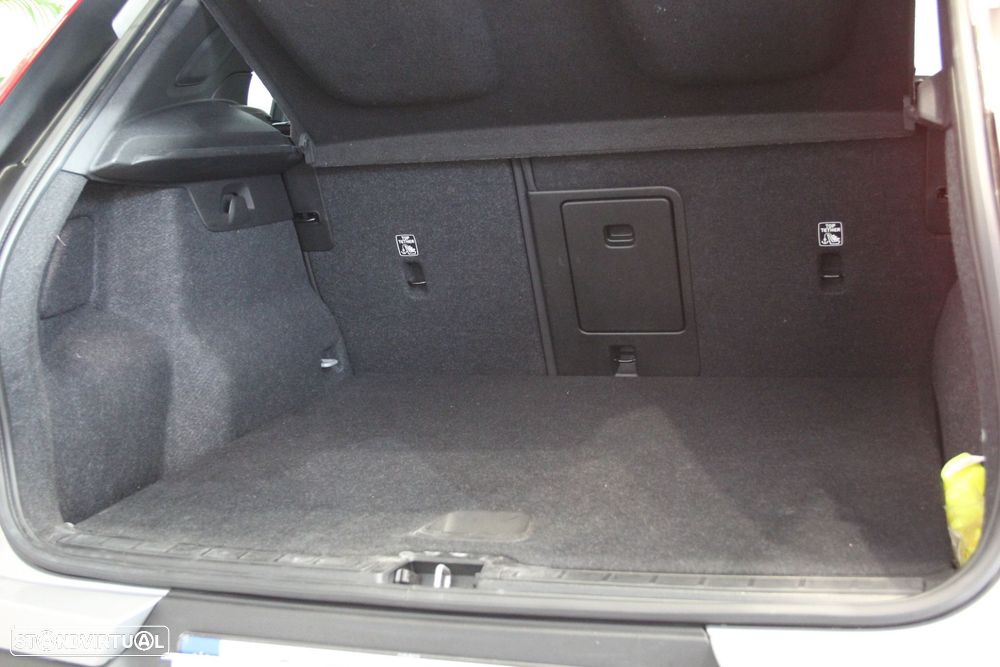 Volvo XC 40 1.5 T4 PHEV Inscription - 7