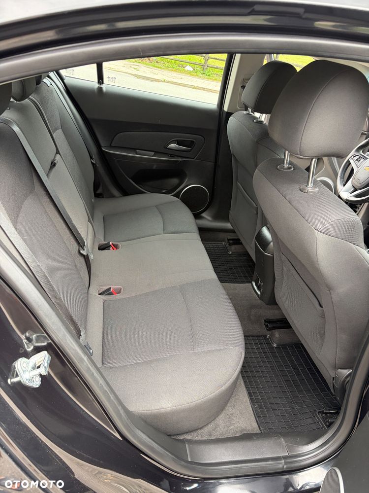 Chevrolet Cruze 1.6 LT+ - 36