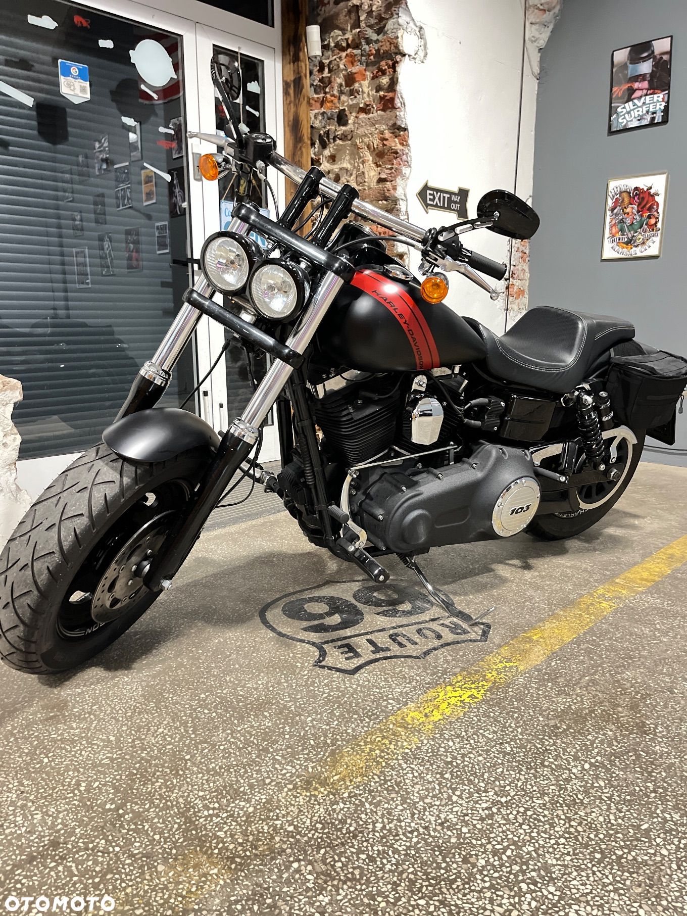 Harley-Davidson Dyna Fat Bob - 1