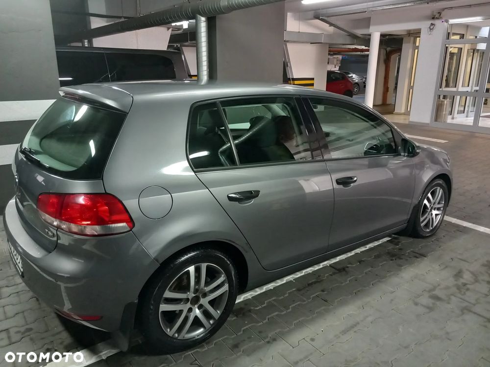 Volkswagen Golf VI 1.4 TSI Comfortline DSG - 5