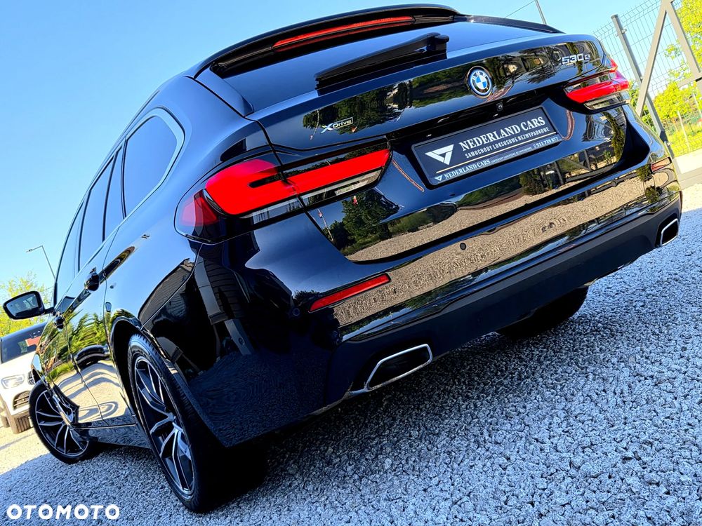 BMW Seria 5 530e xDrive - 9
