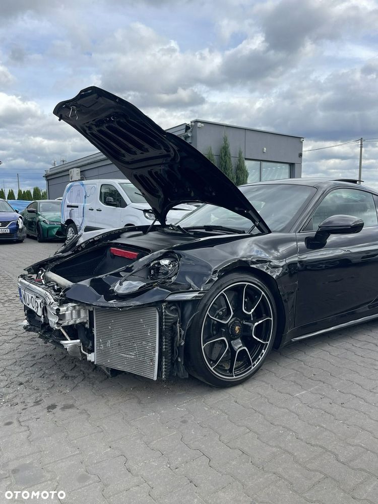Porsche 911 911Turbo S - 5