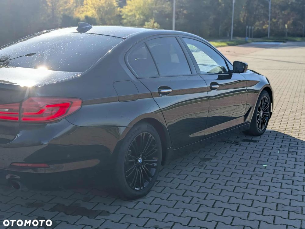 BMW Seria 5 520d - 13