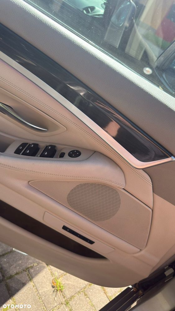 BMW Seria 5 520i - 18
