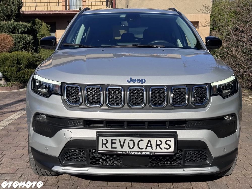 Jeep Compass - 4