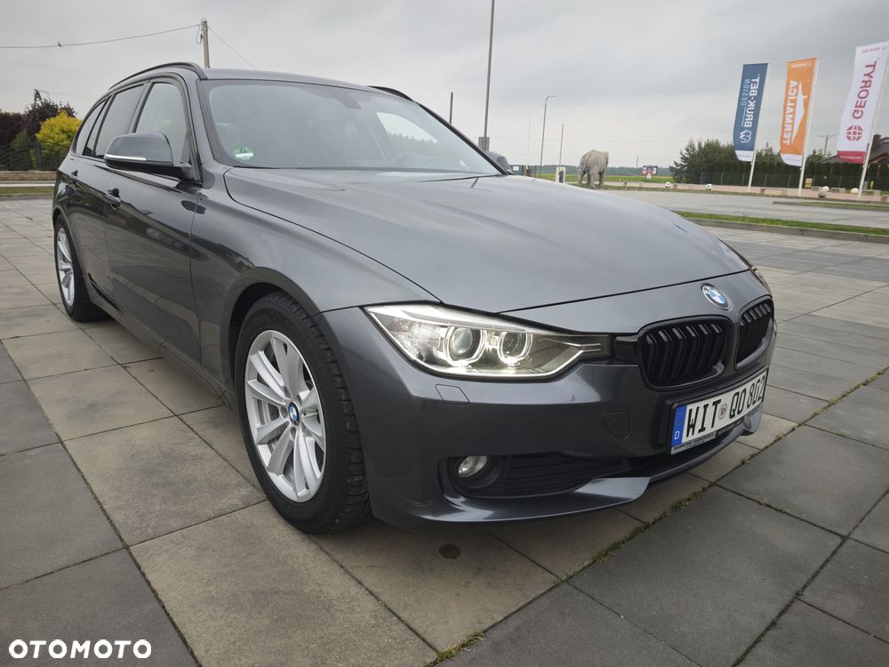 BMW Seria 3 320d Blue Performance Sport Line - 16