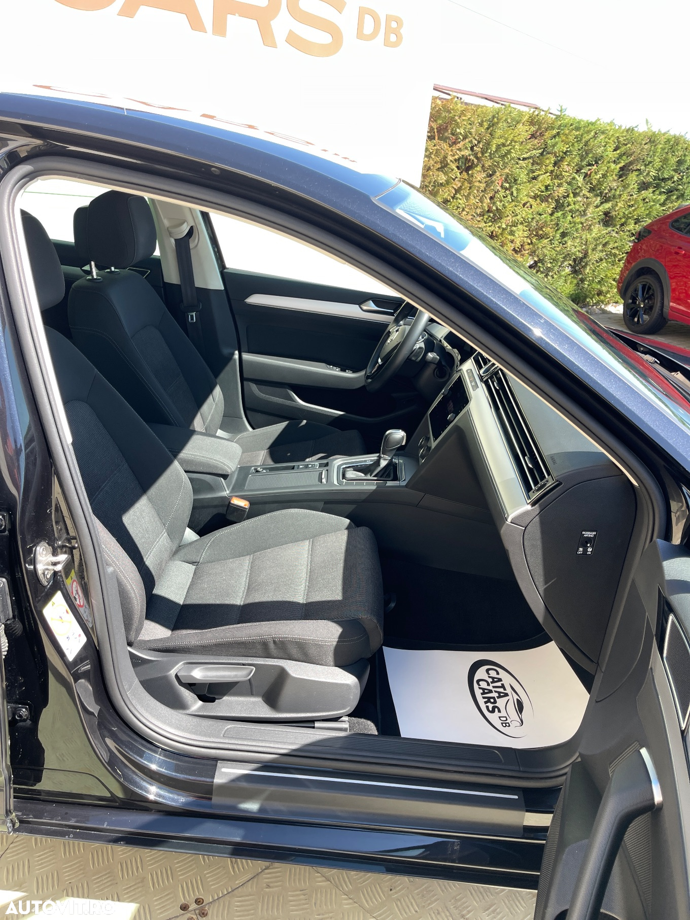 Volkswagen Passat - 22