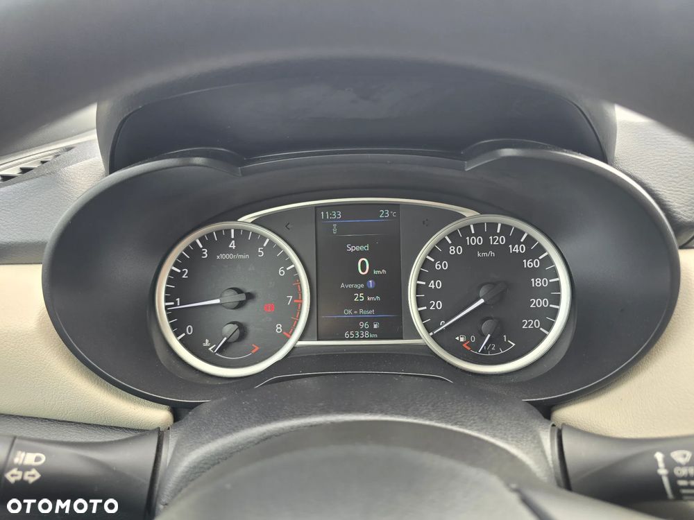 Nissan Micra 1.0 IG-T Visia+ - 23