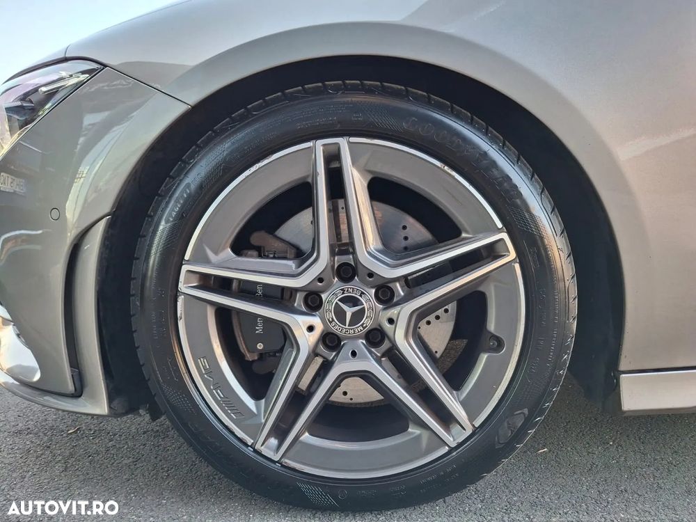 Mercedes-Benz CLA - 25