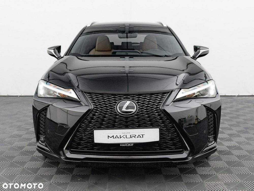 Lexus UX - 8