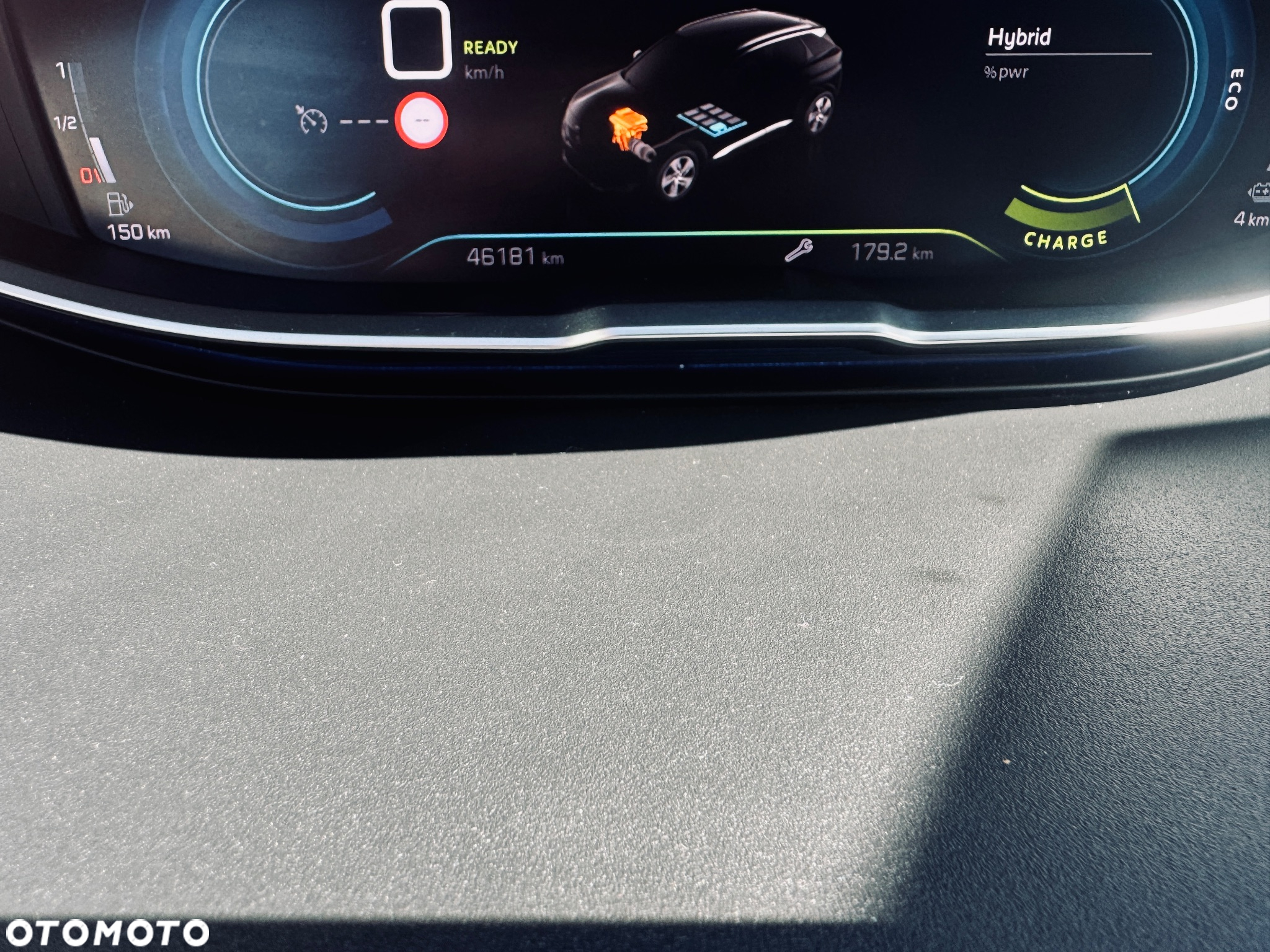 Peugeot 3008 1.6 PureTech Hybrid PHEV Allure S&S EAT8 - 25