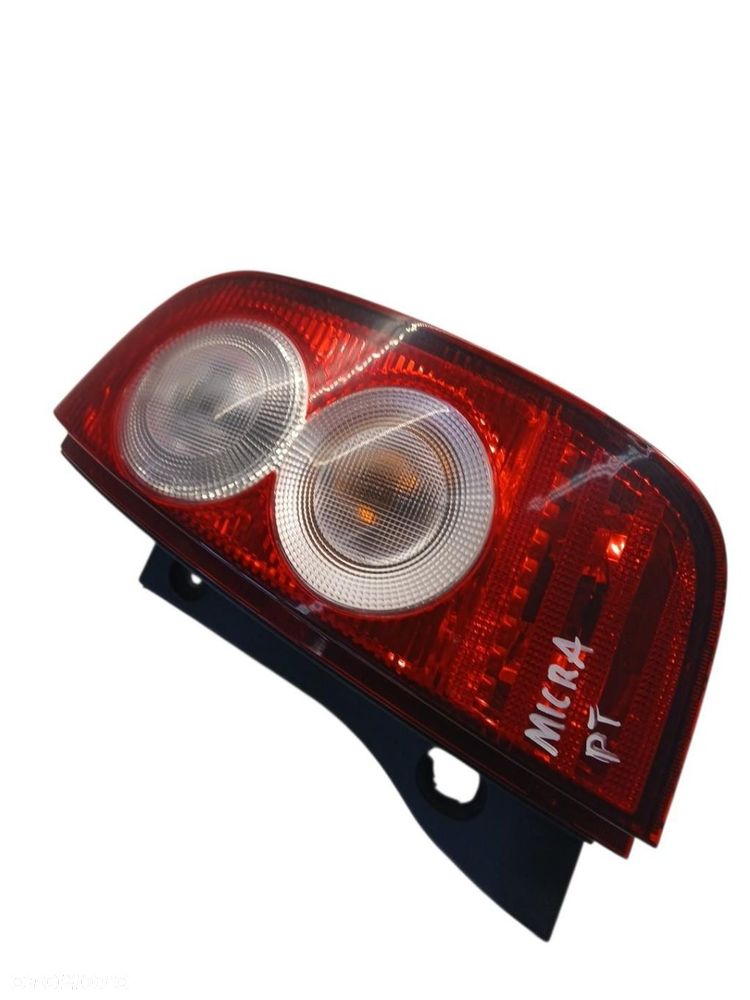 LAMPA PRAWA TYLNA TYŁ NISSAN MICRA K12 - 2