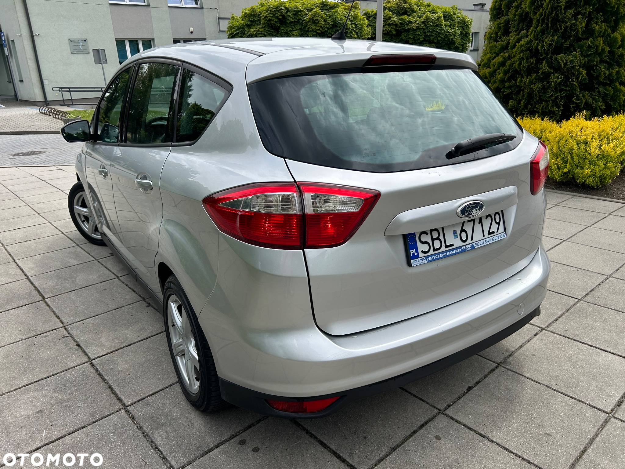 Ford C-MAX 1.6 TDCi Edition - 16