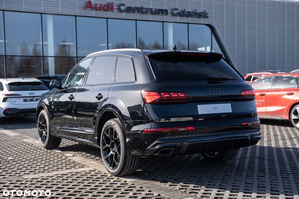 Audi Q7 - 3