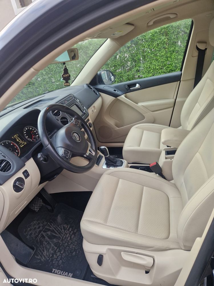 Volkswagen Tiguan 2.0 TSI 4Motion DSG Sport & Style - 2