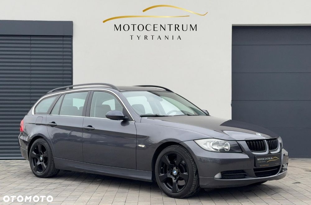 BMW Seria 3 325d DPF - 1