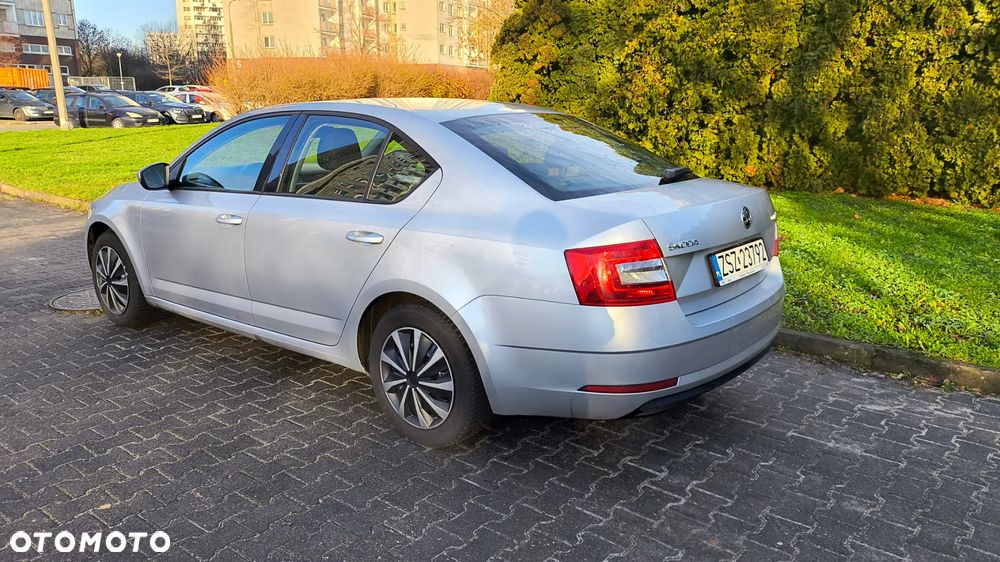 Skoda Octavia 1.4 TSI Ambition - 5