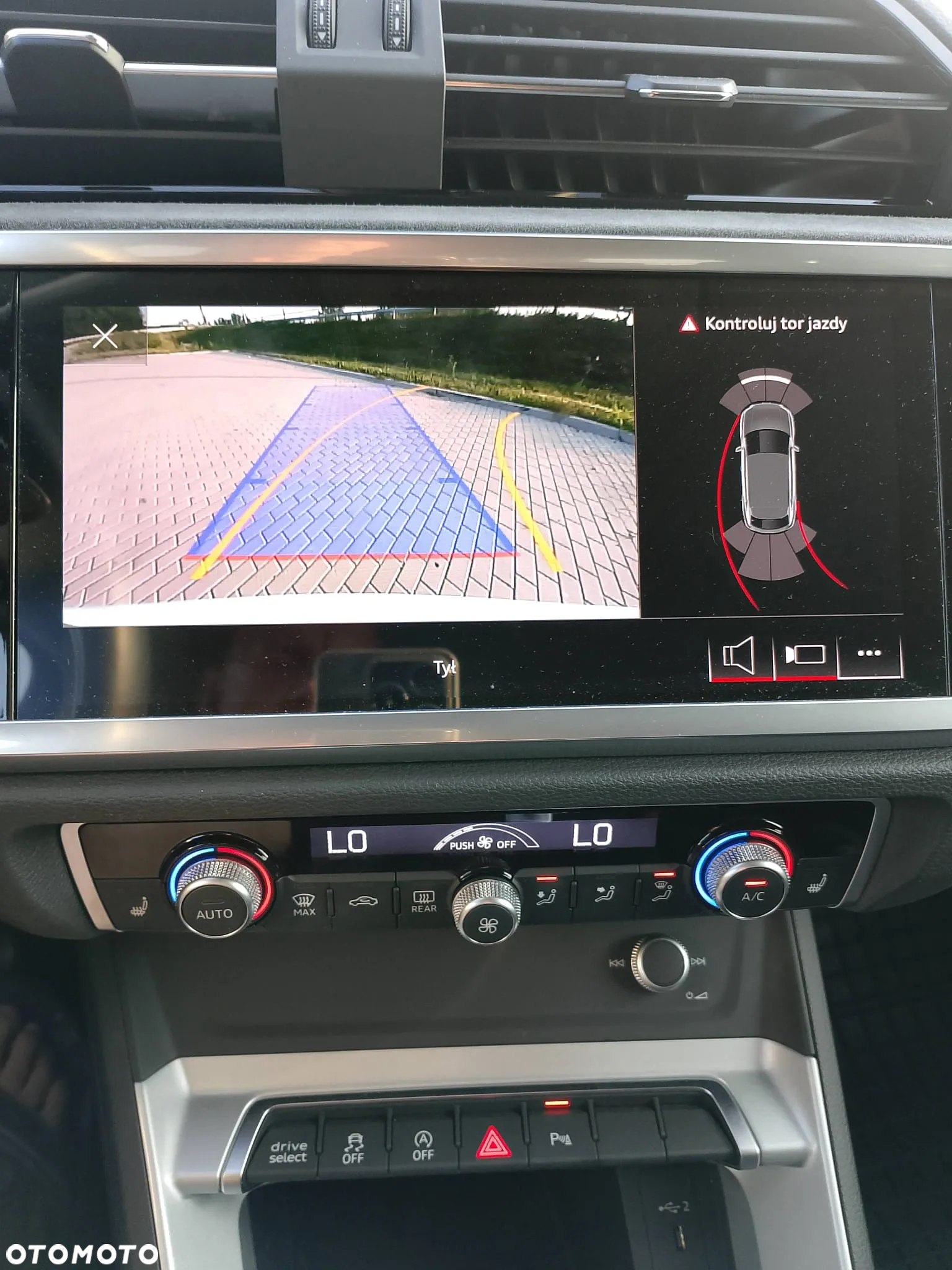 Audi Q3 35 TFSI S tronic - 17