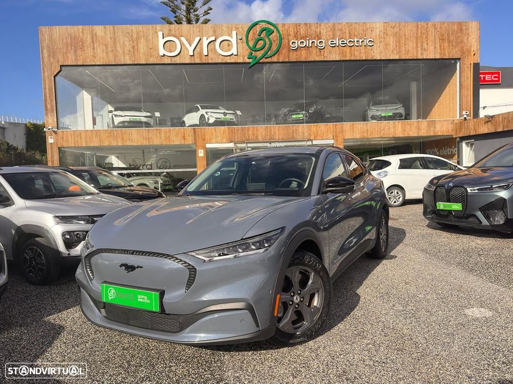 Ford Mustang Mach-E Alargada - 1