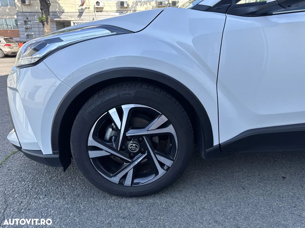 Toyota C-HR - 14