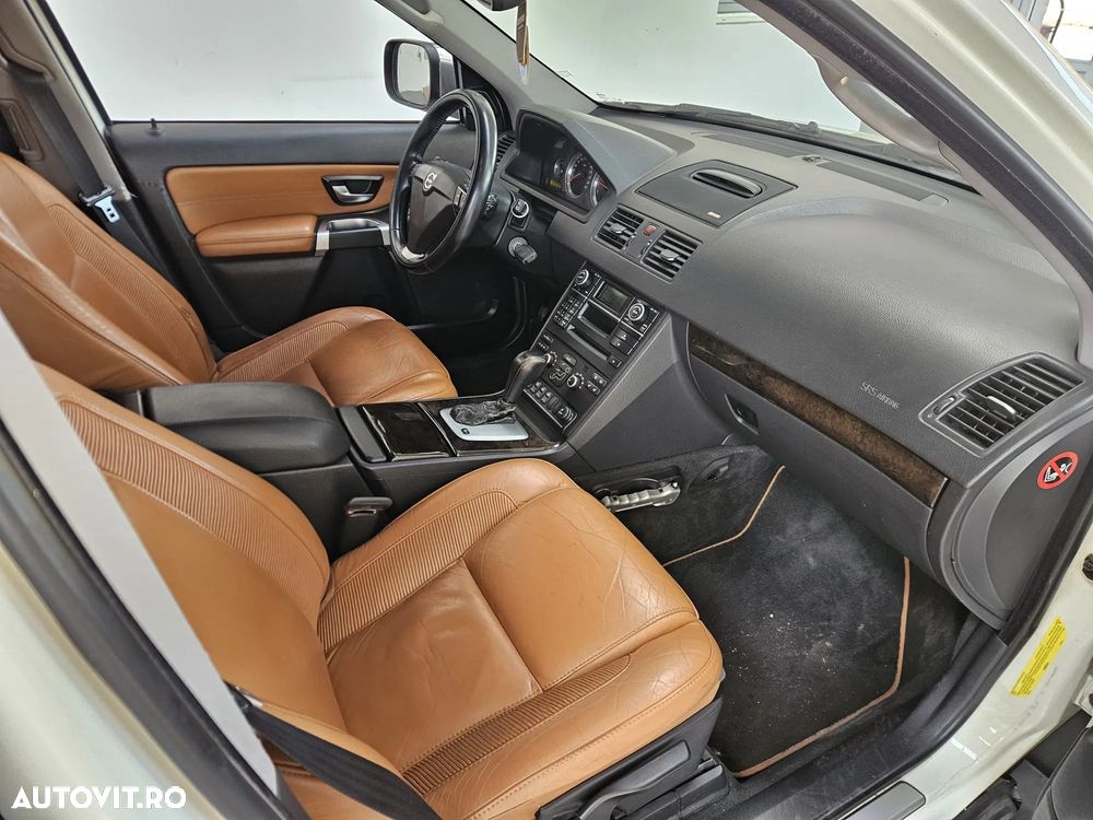 Volvo XC 90 - 5