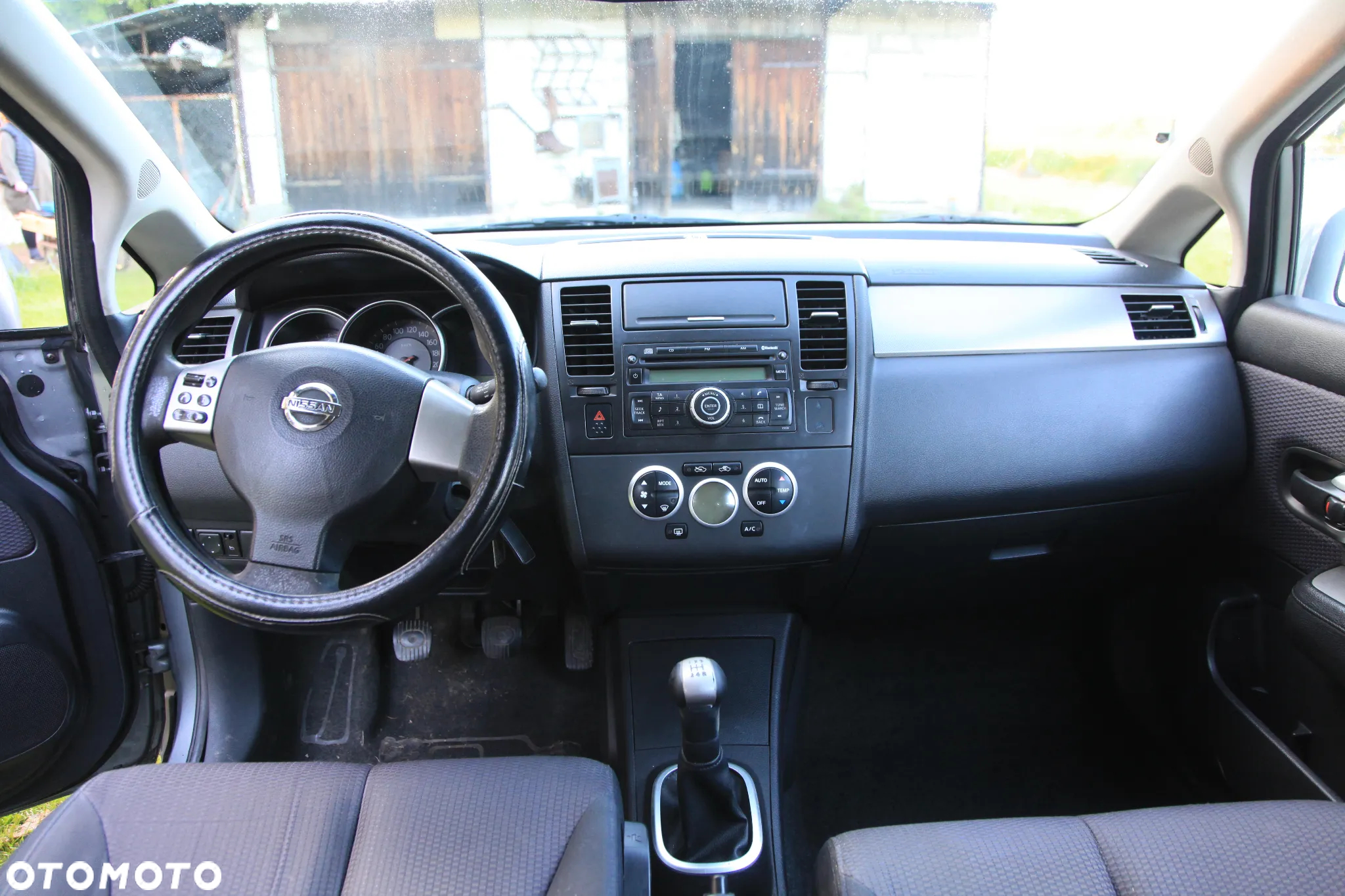 Nissan Tiida - 8