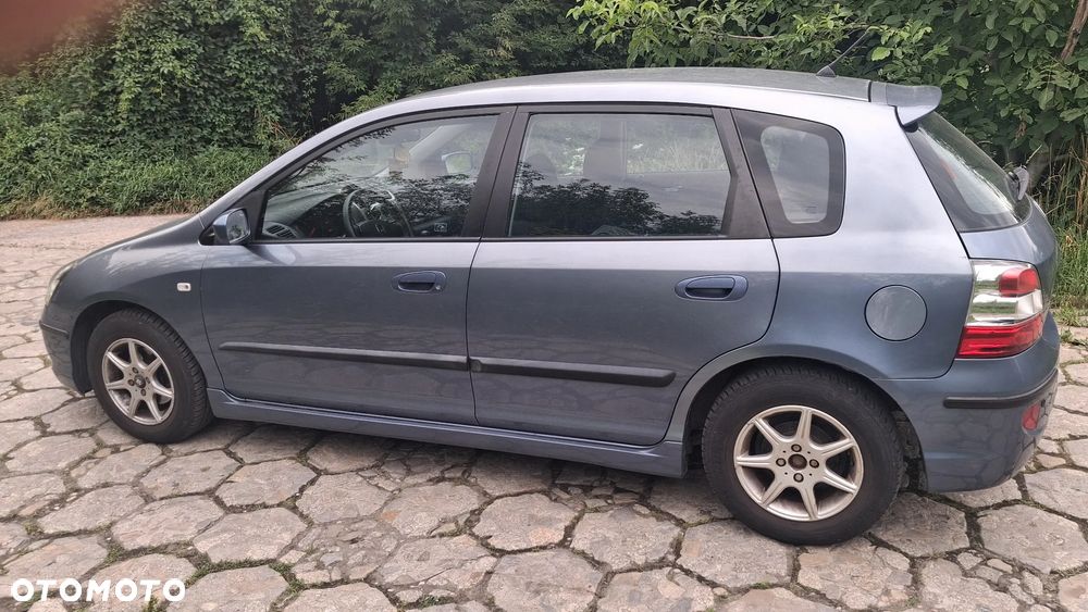 Na części OHONDA CIVIC VII (EU, EP, EV)] SILNIK 1.4 16v 90 KM D14Z6 lakier B512M Magnetic Blue skrzynia maska zderzak drzwi klapa szyba fotel kanapa lusterko lampa deska GWARANCJA !!! Przód Tył Zestaw Komplet Drzwi Klapa Zderzak Błotnik Maska Grill Atrapa Szyba Pas Lampa Lusterko Boczki Fotel Kanapa Kokpit Deska Rozdzielcza Przełącznik Włącznik Sterownik Przewody Wiązka Instalacja Moduł Komputer Czujnik Listwa Pompa Alternator Wtryski Głowica Rozrusznik Kompresor Sprzęgło Dwumas Silnik  Skrzynia ABS Klimatyzacji Paliwa Wspomagania Kolektor Turbina Przepustnica Zawór Chłodnica Koło Hak Belka Sanki Zawieszenie Mcpherson Półoś Amortyzator Wydech Tłumik Zacisk - 7