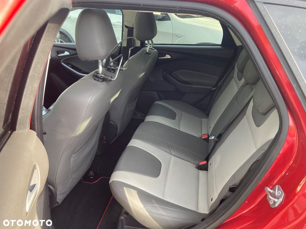 Ford Focus 1.6 TDCi ECOnetic 88g Start-Stopp-System Titanium - 9