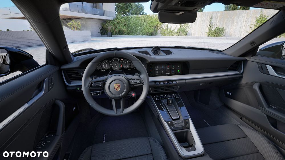 Porsche 911 Carrera - 8