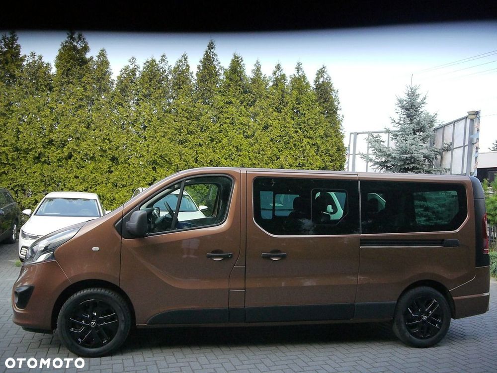 Opel Vivaro - 12