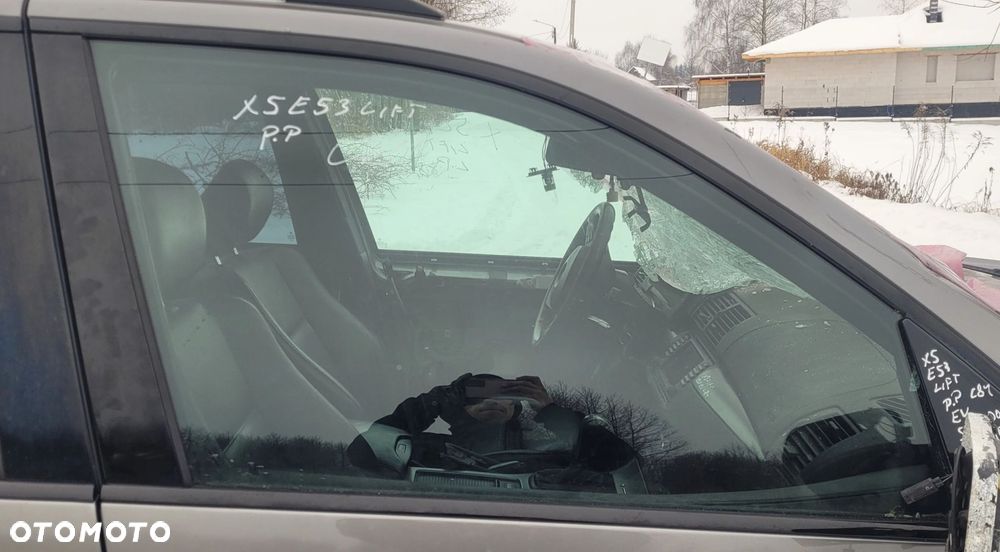 SZYBA PRAWY PRZÓD PRZEDNIA BMW X5 E53 LIFT C84 - 1