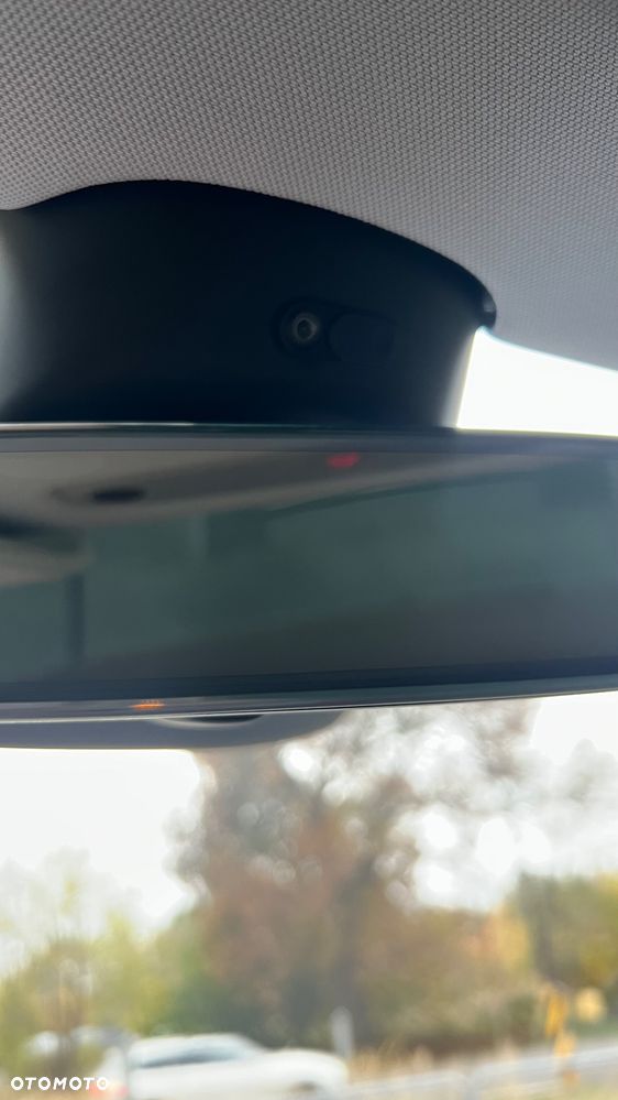 Tesla Model 3 Long Range AWD - 36