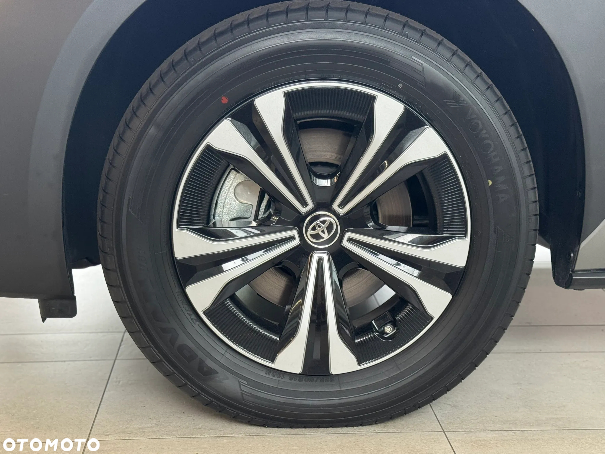 Toyota bZ4X 71.4kWh Prestige - 12