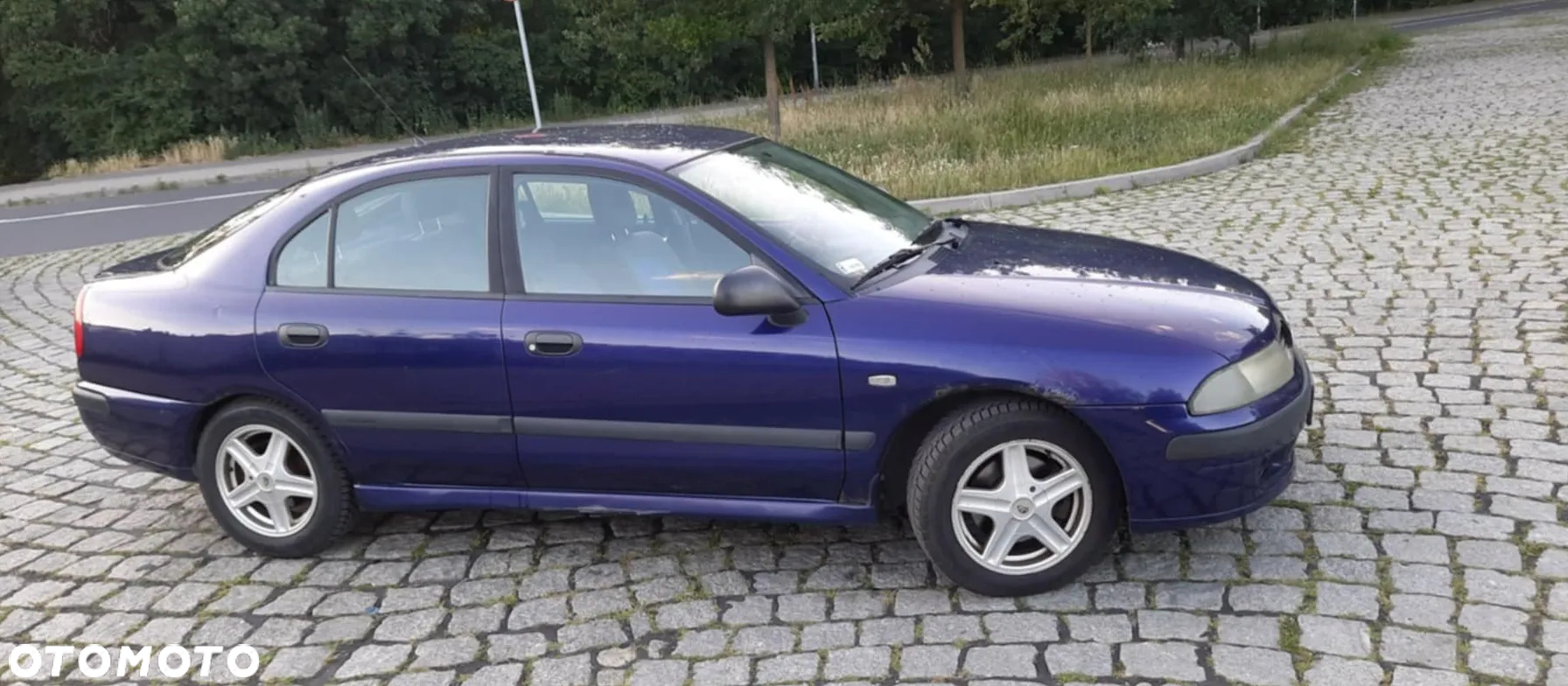 Mitsubishi Carisma - 5