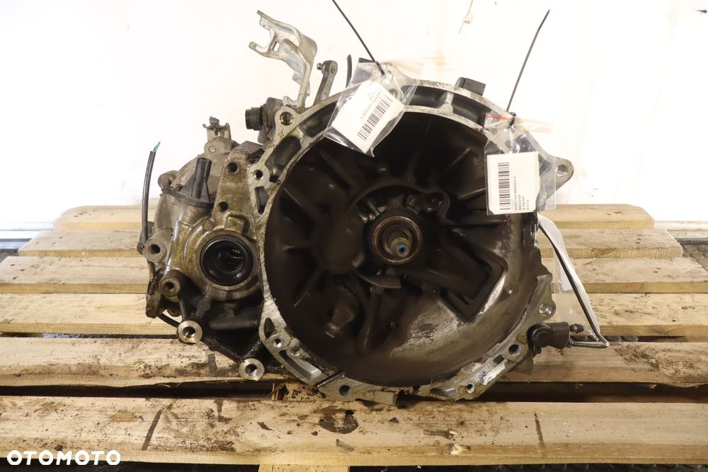 skrzynia biegów 5 biegowa - 1