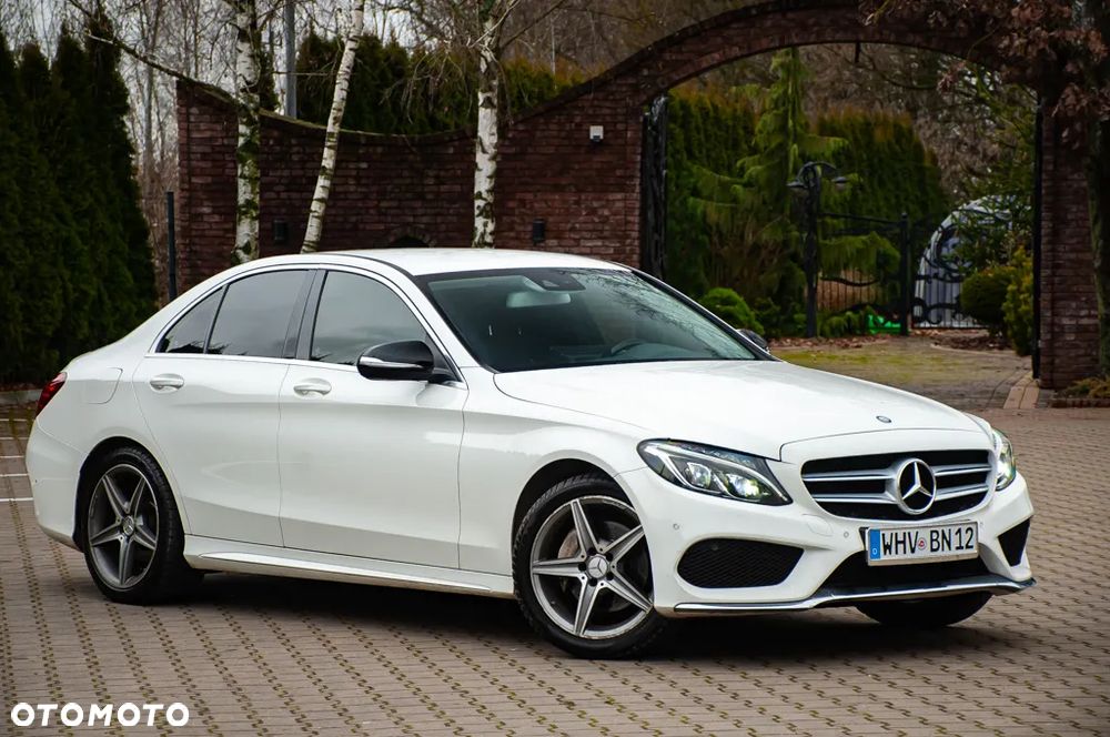 Mercedes-Benz Klasa C 200 7G-TRONIC AMG Line - 31