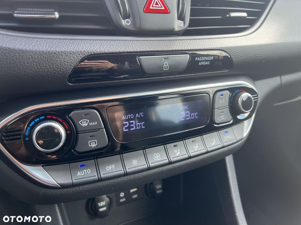 Hyundai i30 - 14