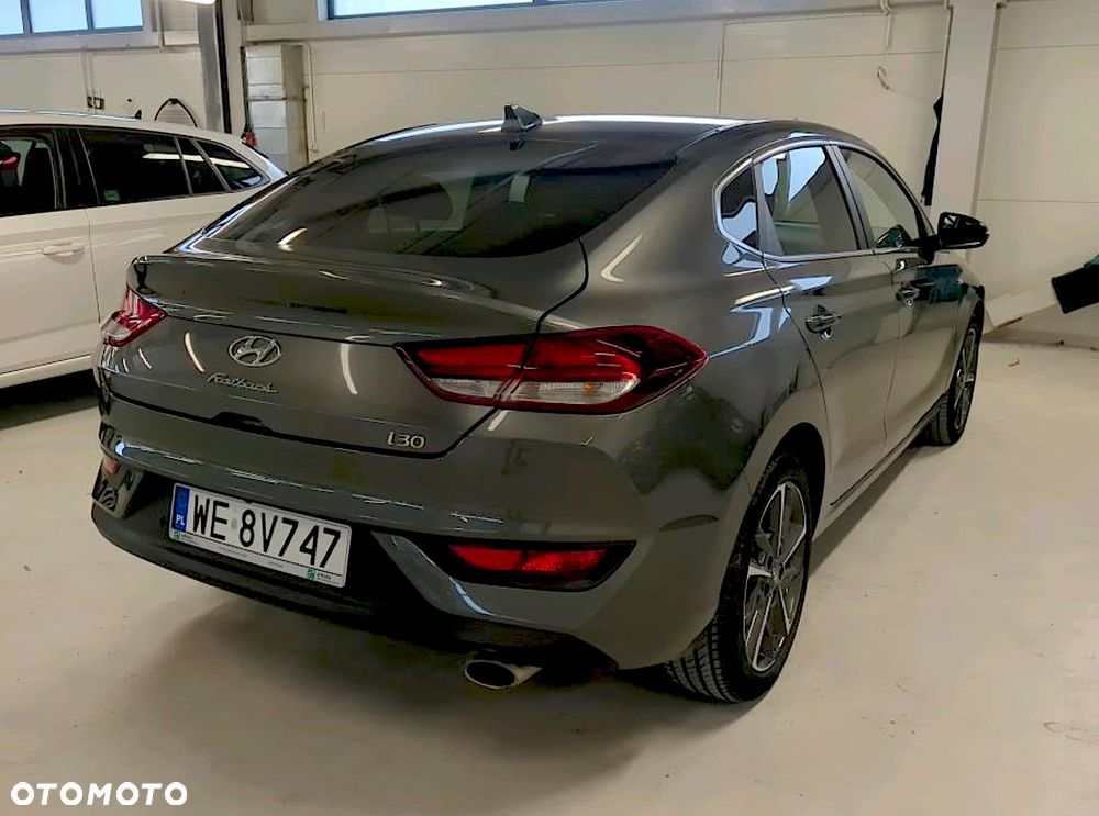 Hyundai i30 1.5 T-GDI 48V Comfort DCT - 3